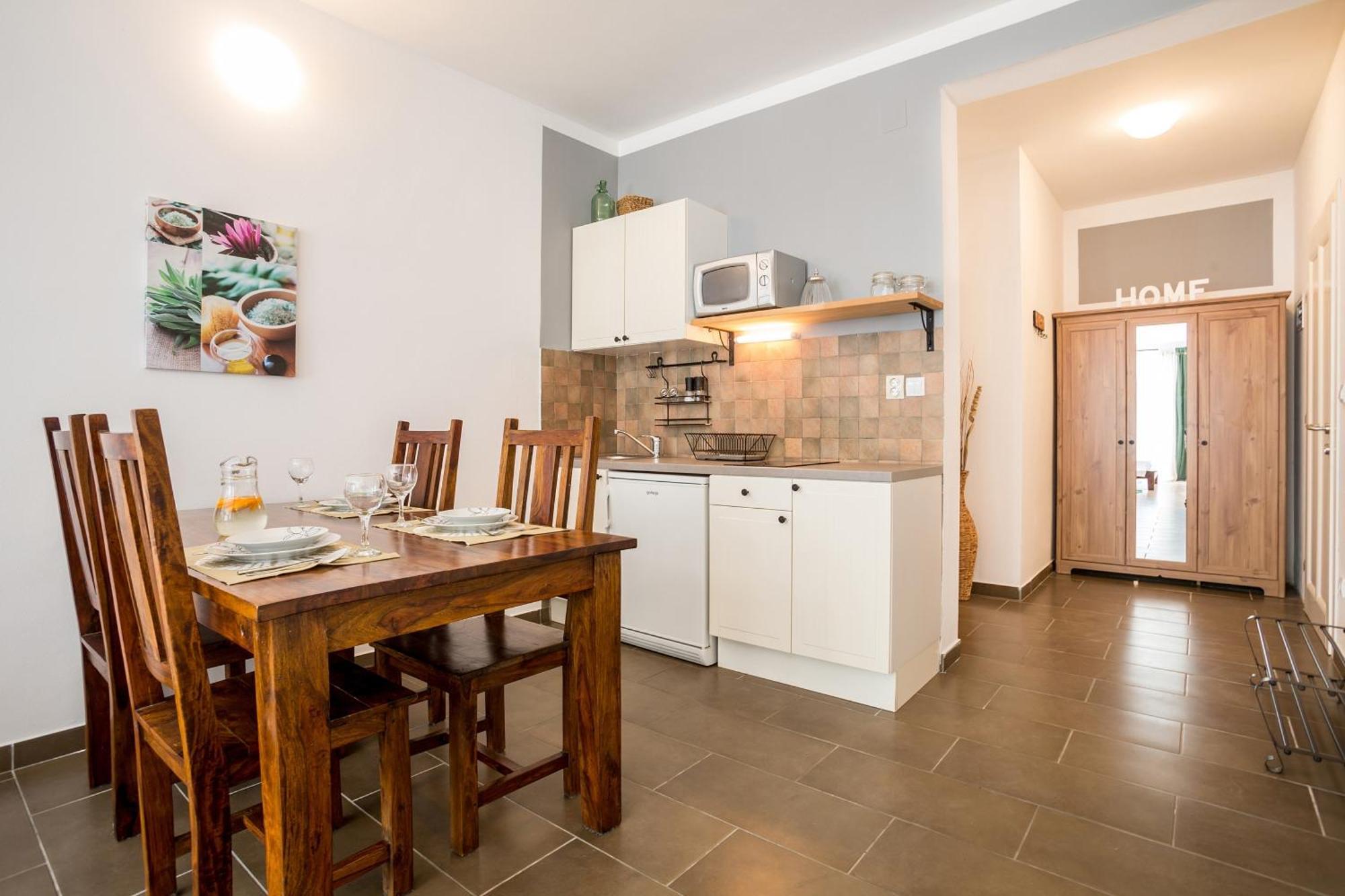 Zlatni Apartment Bol