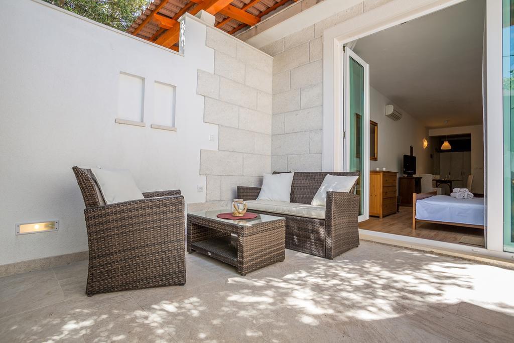 Apartment Zlatni Bol