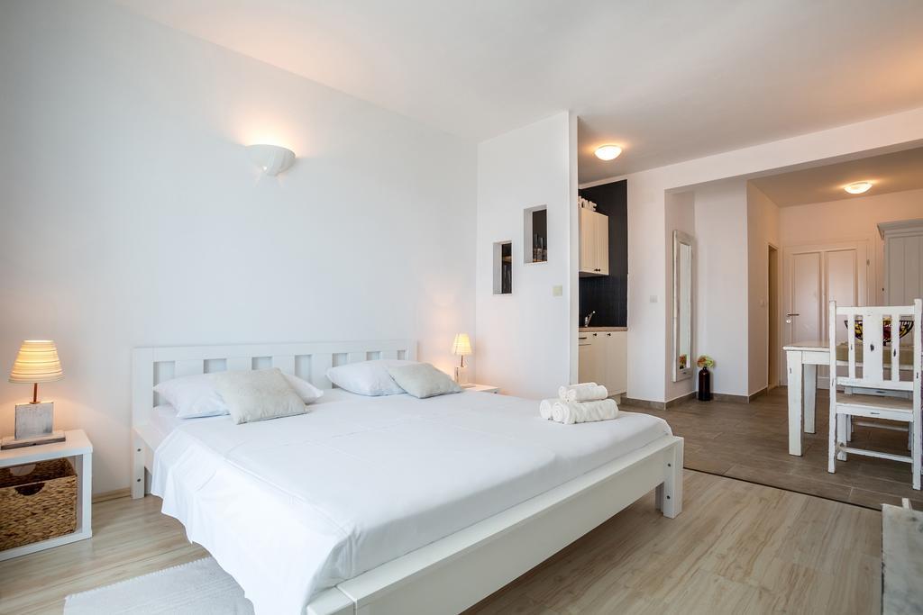 Apartment Zlatni Bol