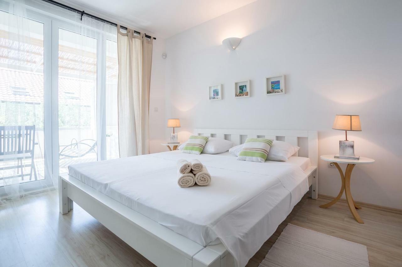 Zlatni Apartment Bol